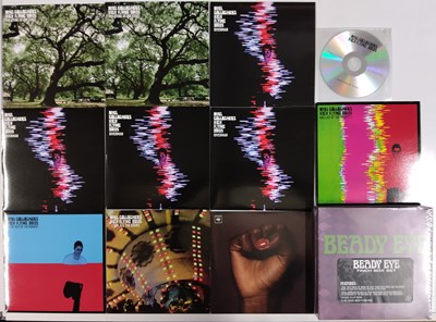 Lot 926 - NOEL GALLAGHERS HIGH FLYING BIRDS AND RELATED - 7"/ CD PACK (INC PROMOS)