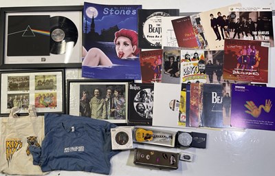 Lot 65 - MUSIC MEMORABILIA INC OASIS / THE BEATLES.