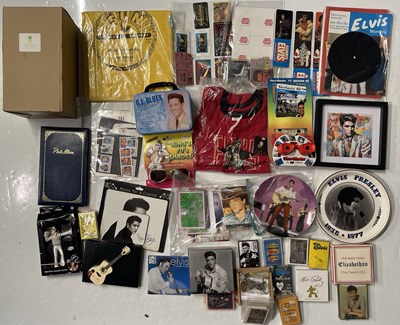 Lot 312 - ELVIS - COLLECTABLES.