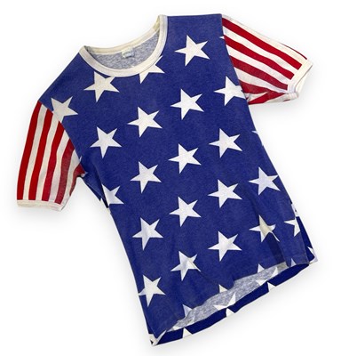 Lot 546 - QUEEN - A STARS AND STRIPES T-SHIRT OWNED AND WORN BY FREDDIE MERCURY.
