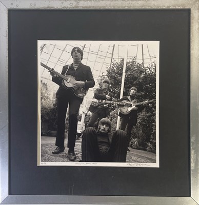 Lot 501 - THE BEATLES - ROBERT WHITAKER SIGNED PRINT.
