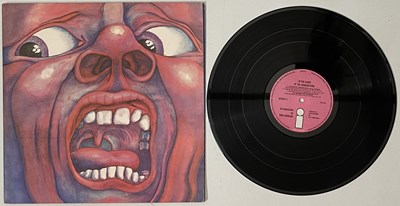Lot 64 - KING CRIMSON - IN THE COURT OF THE CRIMSON KING LP (ORIGINAL ISLAND - SOLID PINK - ILPS-9111 A2/B4)