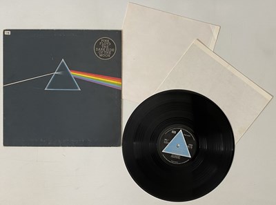 Lot 102 - PINK FLOYD - THE DARK SIDE OF THE MOON LP (UK COMPLETE SOLID TRIANGLE - SHVL 804)