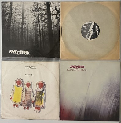 Lot 251 - THE CURE - 12/7"LP COLLECTABLES
