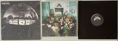 Lot 300 - OASIS 10"/ 12"/ LP PACK (INC PROMO & THE MASTERPLAN 10" BOX SET SEALED)