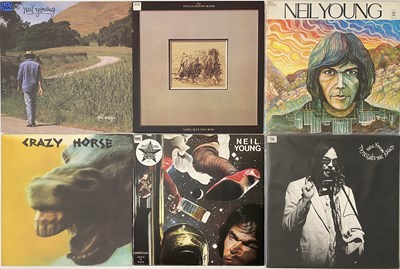 Lot 105 - NEIL YOUNG / JONI MITCHELL / RELATED - LP PACK