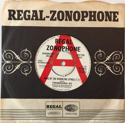 Lot 56 - TYRANNOSAURUS REX - KING OF THE RUMBLING SPIRES 7'' (ORIGINAL UK DEMO - REGAL ZONOPHONE RZ 3022)