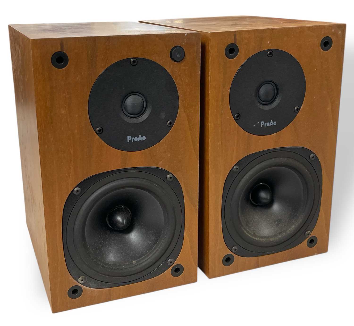 Lot 55 - PROAC TABLETTE 50 BOOKSHELF SPEAKERS.