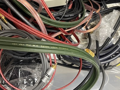 Lot 13 - MIXED AUDIO EQUIPMENT AND CABLING. (IFI, KHADAS, LOGITECH, TOPPING)