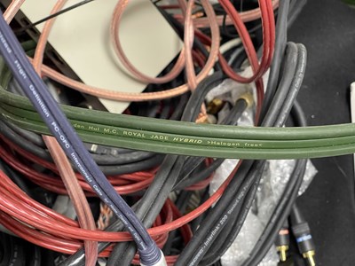 Lot 13 - MIXED AUDIO EQUIPMENT AND CABLING. (IFI, KHADAS, LOGITECH, TOPPING)