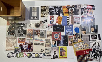 Lot 334 - BEATLES AND RELATED MEMORABILIA COLLECTION