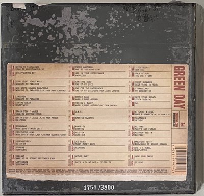 Lot 1 - GREEN DAY - ULTIMATE COLLECTORS 7" SINGLES VINYL BOX SET (NEW & SEALED - LIMITED/ NUMBERED - 517676-7)