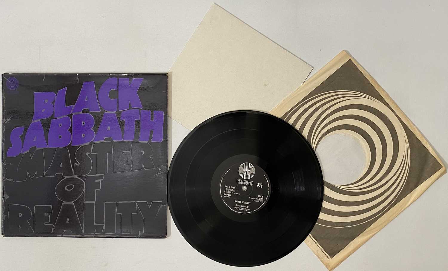 Lot 5 - BLACK SABBATH - MASTER OF RELAITY LP (UK ORIGINAL W/ POSTER - VERTIGO - 6360 050)