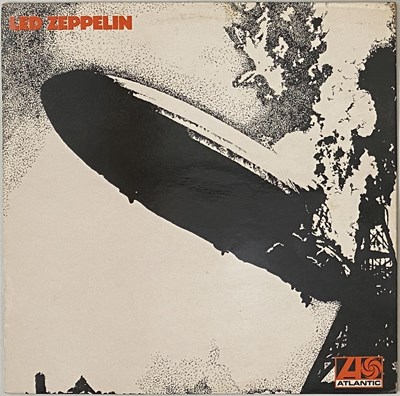 Lot 8 - LED ZEPPELIN - S/T LP (MISPRINT SLEEVE - ATLANTIC - K40031)