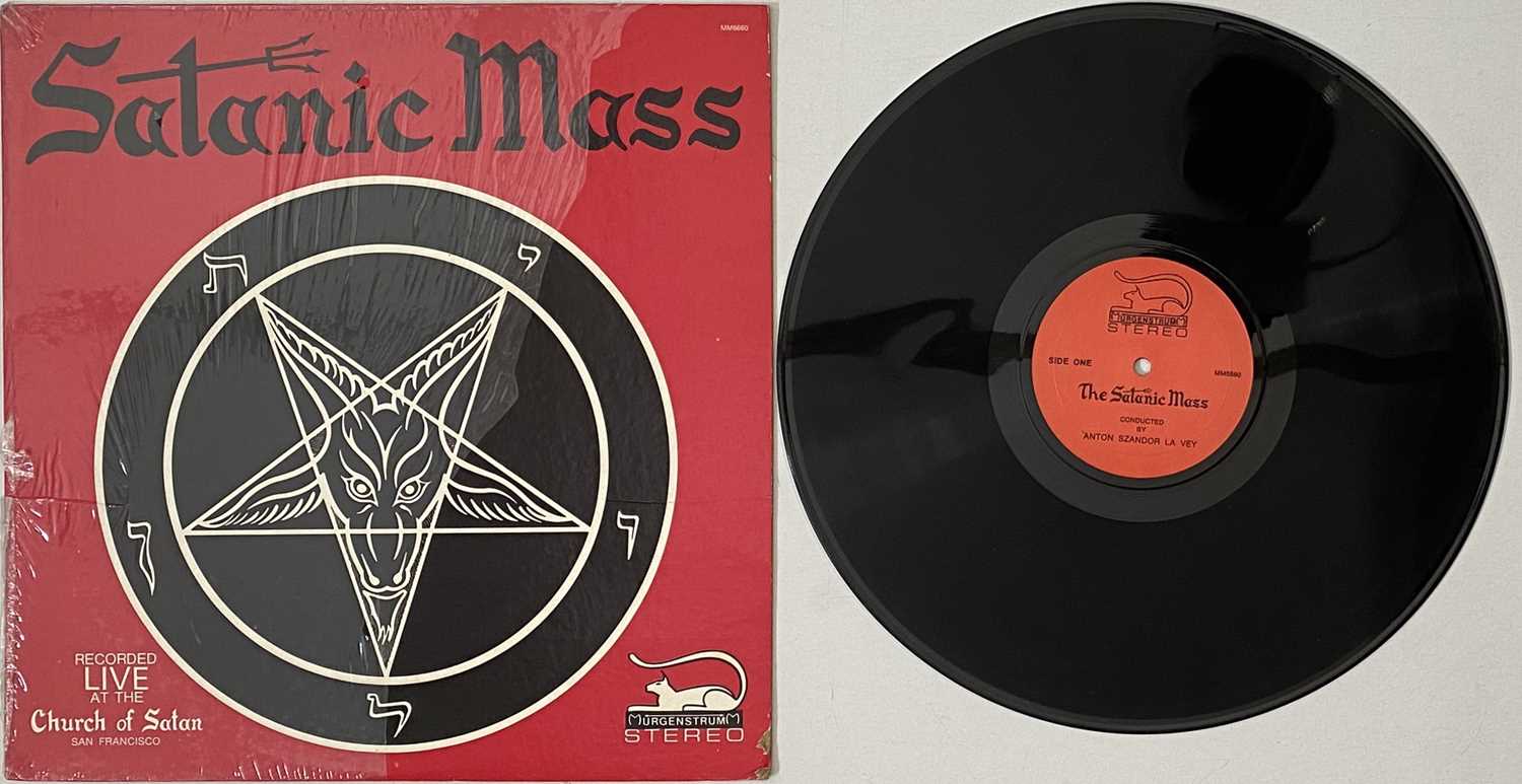 Lot 77 - ANTON LAVEY - THE SATANIC MASS LP (MM6660 - US ORIGINAL)