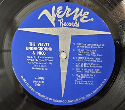 Lot 35 - THE VELVET UNDERGROUND & NICO LP (US MONO EAST COAST ORIGINAL - V-5008)