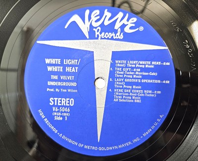 Lot 36 - THE VELVET UNDERGROUND - WHITE LIGHT/ WHITE HEAD LP (US STEREO PRESS - V6-5046)