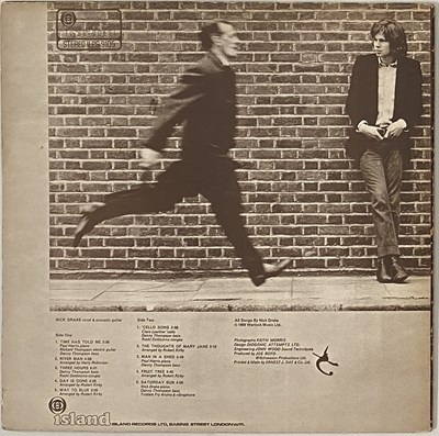 Lot 39 - NICK DRAKE - FIVE LEAVES LEFT LP (UK ORLAKE PRESS - ISLAND - ILPS 9105)