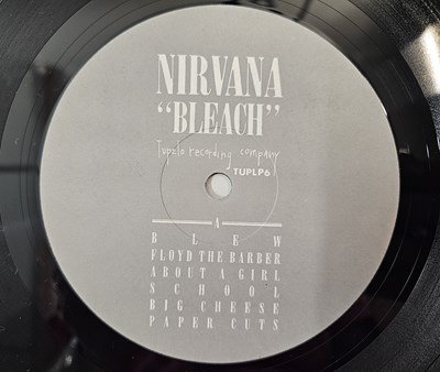 Lot 90 - NIRVANA - BLEACH LP (UK TUPELO PRESSING - TUPLP6)
