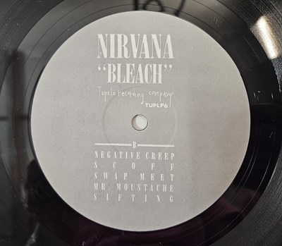 Lot 90 - NIRVANA - BLEACH LP (UK TUPELO PRESSING - TUPLP6)