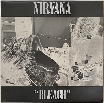 Lot 90 - NIRVANA - BLEACH LP (UK TUPELO PRESSING - TUPLP6)