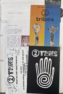 Lot 48 - POP MEMORABILIA.