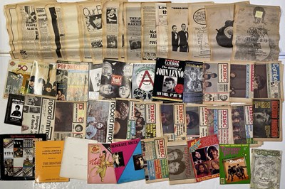 Lot 189 - THE BEATLES - MAGAZINE AND CUTTINGS COLLECTION.