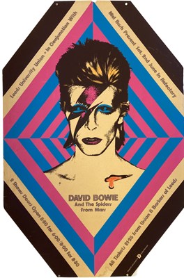 Lot 415B - 1973 DAVID BOWIE ZIGGY STARDUST POSTER.