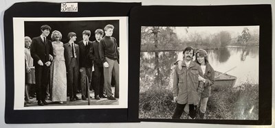 Lot 309 - THE BEATLES - RINGO STARR AND BARBARA BACH SIGNED PHOTO.