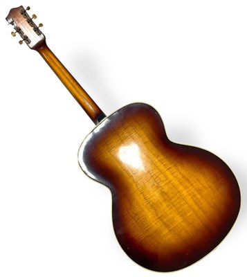 Lot 44 - 1958 HOFNER SENATOR GUITAR.