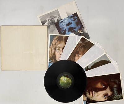 Lot 36 - THE BEATLES - WHITE ALBUM LP (EARLY UK STEREO COPY - PCS 7067/8 - VG+/VG+/Ex - FOUR SPACERS)