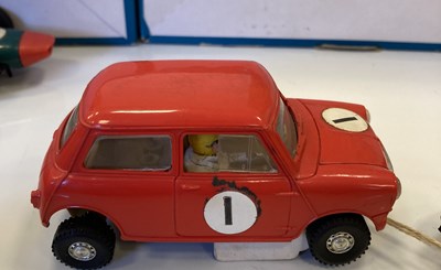Lot 17 - SCALEXTRIC SET