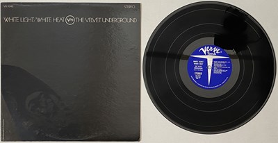 Lot 301 - THE VELVET UNDERGROUND - WHITE LIGHT/WHITE HEAT LP (ORIGINAL US EAST COAST PRESSING - VERVE V6-5046)