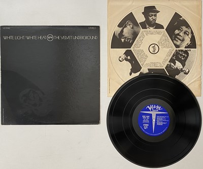 Lot 302 - THE VELVET UNDERGROUND - WHITE LIGHT/WHITE HEAT LP (ORIGINAL US EAST COAST PRESSING VARIANT - VERVE V6-5046)