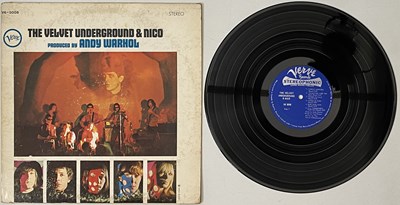 Lot 314 - THE VELVET UNDERGROUND & NICO - THE VELVET UNDERGROUND & NICO LP (ORIGINAL CANADIAN PRESSING - VERVE V6-5008)