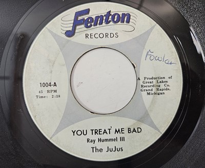 Lot 174 - THE JUJUS - YOU TREAT ME BAD 7" (US ORIGINAL - FENTON RECORDS - 1004)