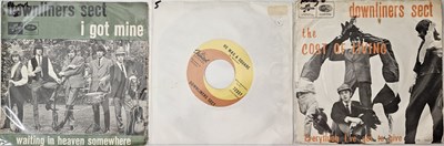 Lot 113 - DOWNLINERS SECT - 7" PACK