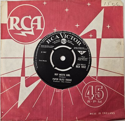 Lot 209 - PAPER BLITZ TISSUE - BOY MEETS GIRL 7" (UK ORIGINAL - RCA VICTOR - RCA 1652)