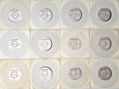 Lot 7 - SPARK - 7" PACK
