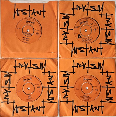 Lot 31 - INSTANT - 7" PACK