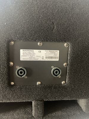 Lot 15 - MARKBASS TRAVELER 102P 2 X 10" BASS CABINET.