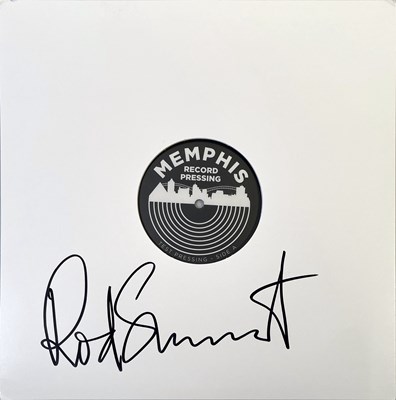Lot 165 - ROD STEWART - SIGNED WHITE LABEL TEST PRESSING OF 'ULTIMATE HITS'.