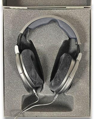 Lot 20 - SENNHEISER HD 660S OPEN-BACK HEADPHONES.