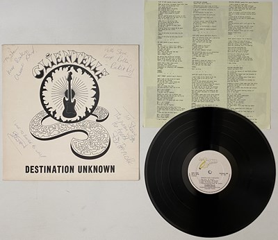 Lot 1047 - CLIENTELLE - DESTINATION UNKNOWN LP (ORIGINAL UK COPY - BANANA 505)