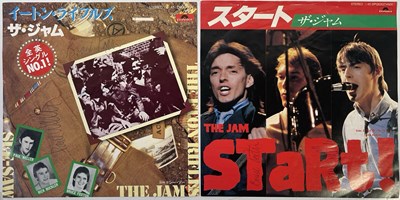 Lot 425 - THE JAM - COLLECTABLE SIGNED JAPANESE 7" SINGLES.