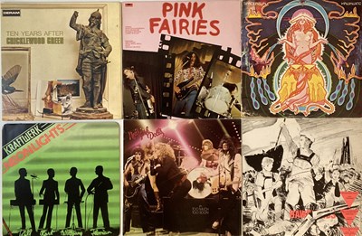 Lot 194 - CLASSIC/ PROG ROCK - LPs