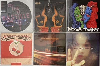 Lot 932 - INIDE / ROCK - COLLECTABLE MODERN - 10" PACK