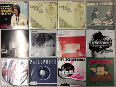Lot 936 - INDIE / ROCK / POP - MODERN - 7" COLLECTION