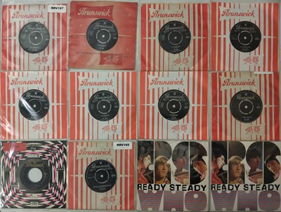Lot 1268 - THE WHO / T REX / BOLAN / QUEEN / SMALL FACES - 7" COLLECTION