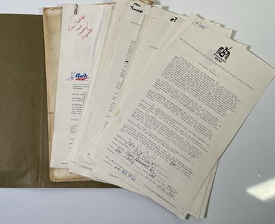 Lot 48 - WELCOME HOME CONCERT 1986 - LARGE COLLECTION OF SIGNED CONTRACTS FROM PERFORMING ARTISTS INC FAMOUS ACTORS.